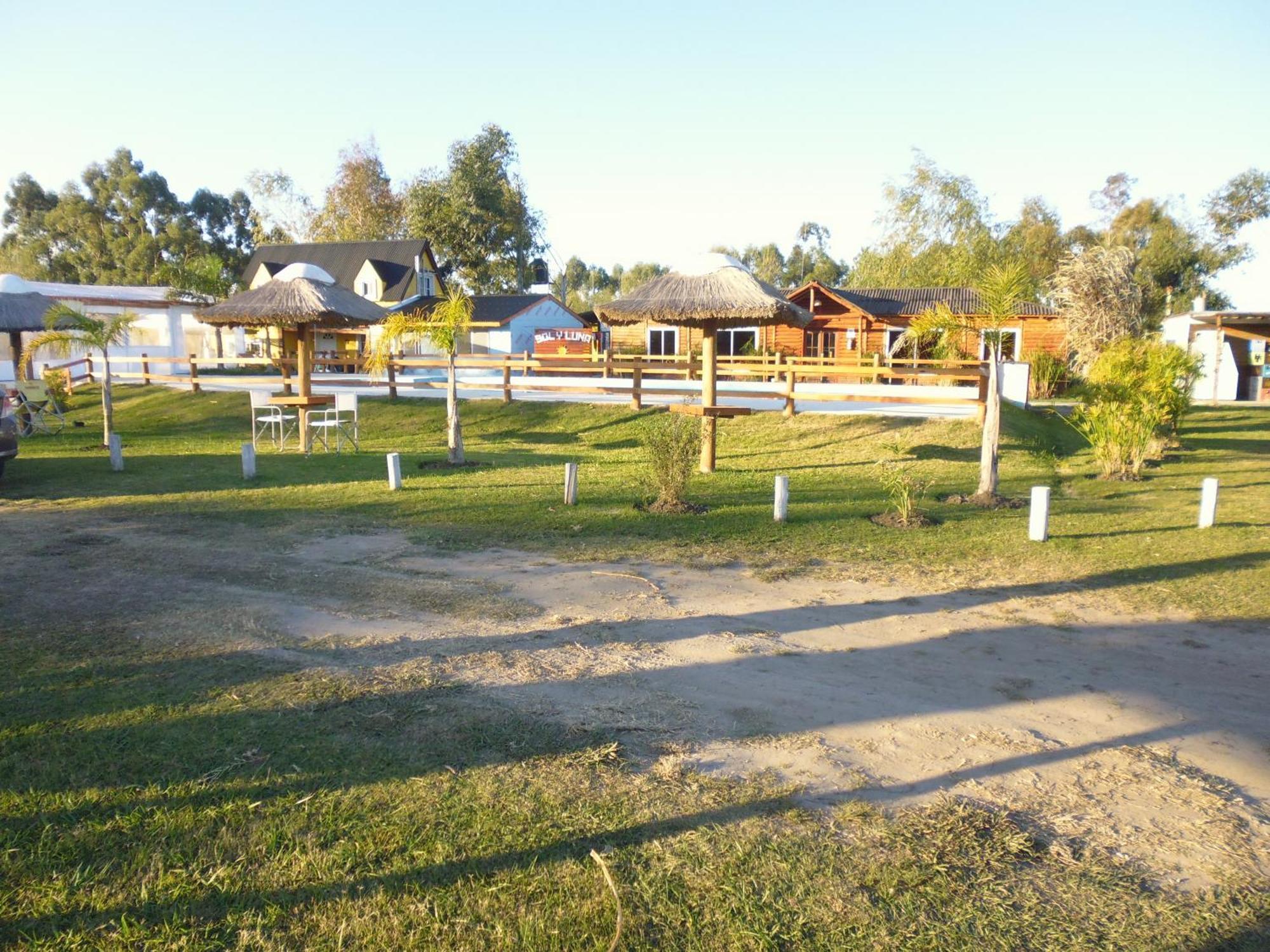 Gualeguaychú Complejo Sol Y Luna מראה חיצוני תמונה